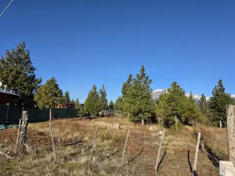 Terreno en Venta 27  mts Fondo