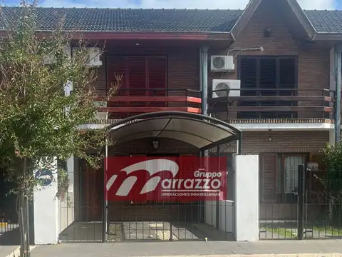 Casa - Venta - Argentina, La Matanza - YRIGOYEN 3796