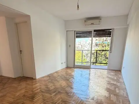 Diaz Velez 3800, Piso 4