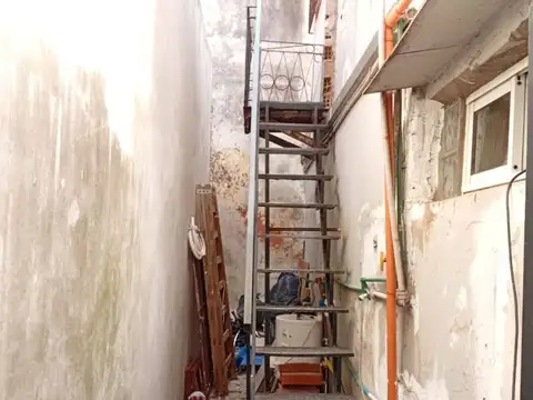 Depto Tipo Casa en Venta 30 años