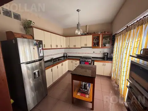 Casa en Venta en Villa Adelina, USD 340.000