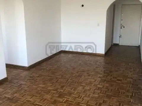 Departamento en Venta en Vicente Lopez Vias / Maipu, USD 165.000