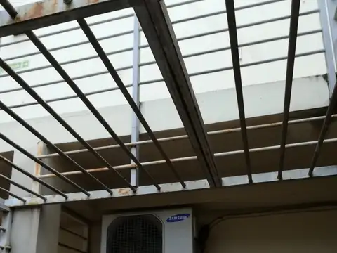 Excelente Ph, un ambiente con patio