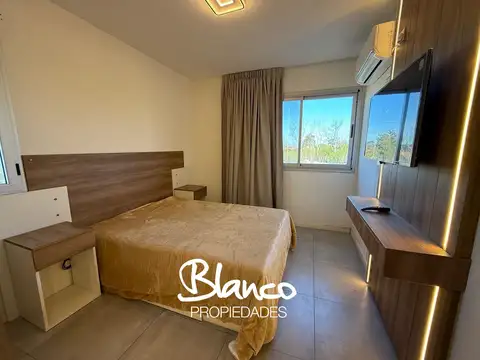 Departamento en Alquiler con 1 cocheras
