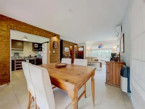 Casa en Venta al Este