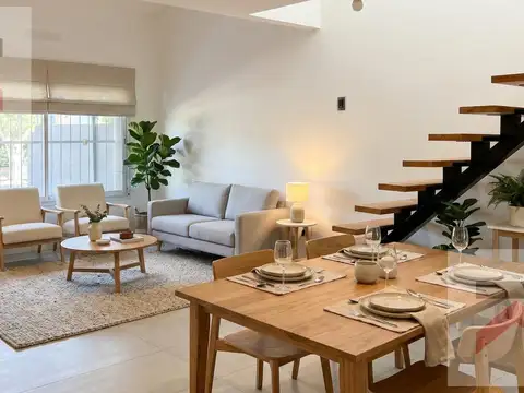 Casa en Venta al Oeste