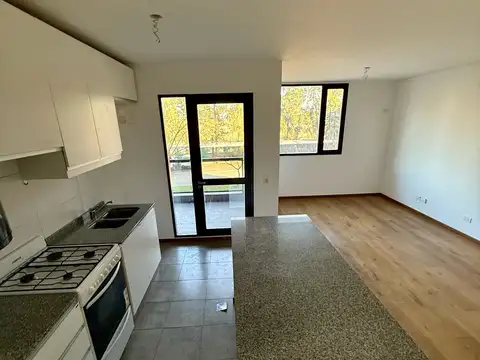 Departamento 5 ambientes con 1 baño