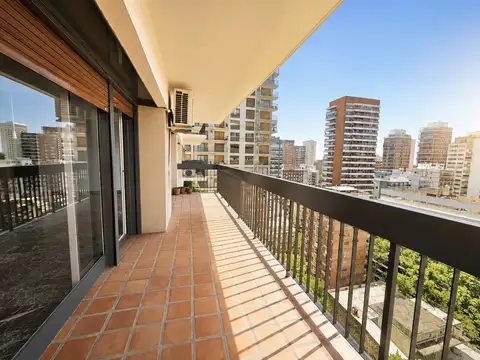 Arcos 1600, Piso 17