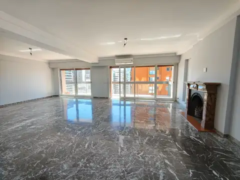 Departamento en Alquiler de 4 dormitorios