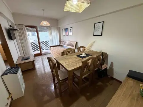 ALQUILER 18 MESES 2 AMBIENTES BALCON CENTRO