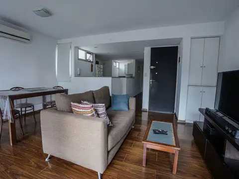 Departamento 2 dormitorios con cochera en venta