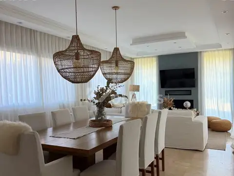Casa en Venta al Suroeste