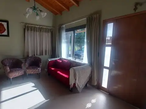 Casa en Venta en Rodeo del Medio, USD 250.000