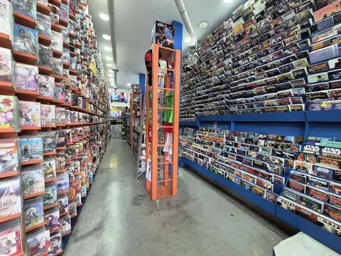 Local en Alquiler en Flores, $ 3.900.000