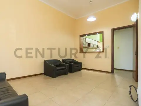 5 entre 60 y 61 1300, Piso 0