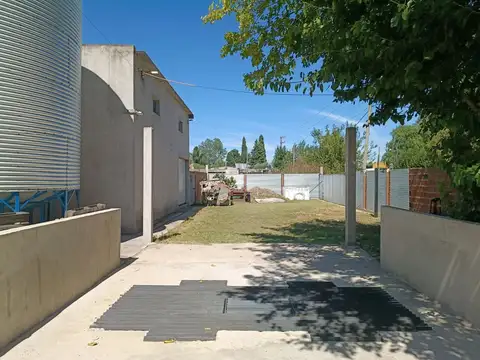 Galpon en Venta en Lisandro Olmos Etcheverry, USD 200.000