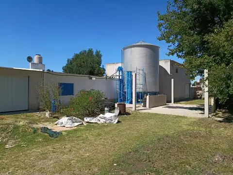Galpon en Venta en Lisandro Olmos Etcheverry, USD 200.000