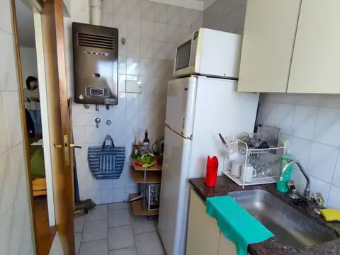 AV.INDEPENDENCIA 1400