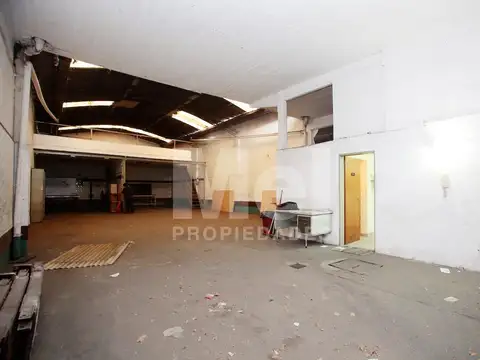 Galpon en Alquiler en Agronomia, $ 1.900.000