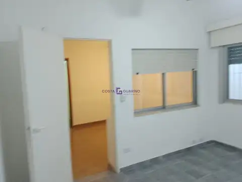 PH de 3 ambientes interno con patio, cuarto de herramientas y terraza
