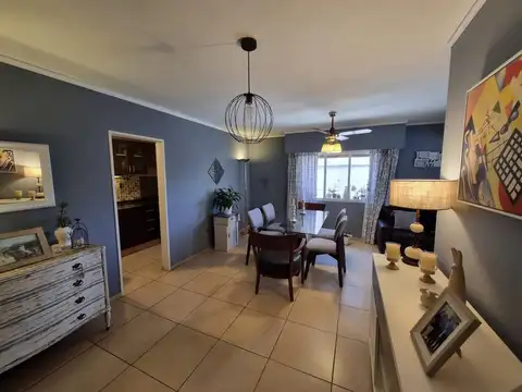 San Lorenzo 1385 , Piso 4