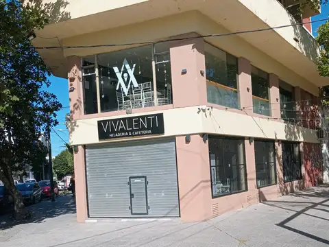 Local en Venta en Centro (Campana), USD 450.000