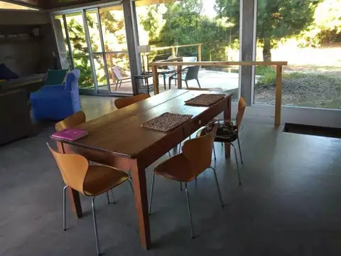 Casa en Venta con 4 cocheras