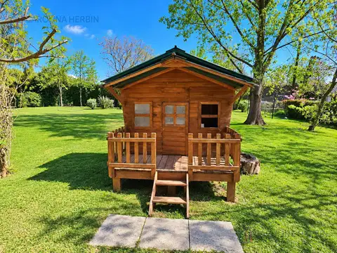 Casa en Venta con 6 cocheras