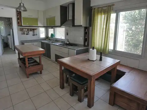 VENTA CASA 5 AMB SANTA GUADALUPE PILAR DEL ESTE