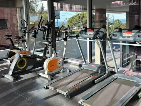 Piso 5amb con balcón al frente y contra frente excelentes vi