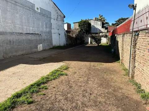 LOTE C/PEQUEÑA CONST A MEJORAR