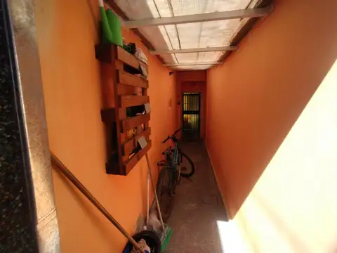 Depto Tipo Casa en Venta de 6 ambientes