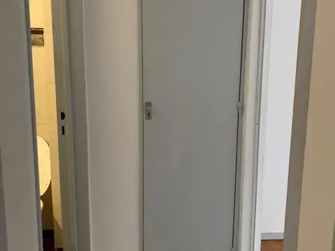 2 Ambientes - Contrafrente - Balcon Frances - Luminoso