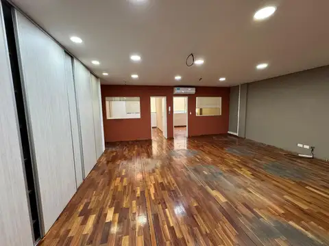 Oficinas de categoría en alquiler en Parque Leloir