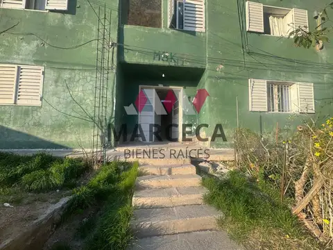 RELMU 100, Piso 1