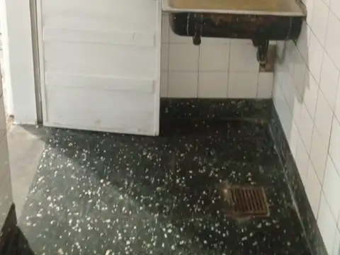 Galpon en Alquiler en Liniers, $ 1.100.000