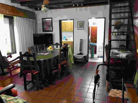 Las Piedras 2200