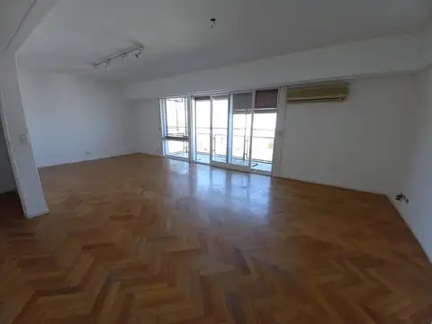 Departamento en Alquiler de 4 ambientes