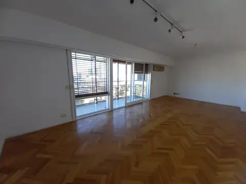 Excelente depto 4 amb en piso alto con balcon con hermosa vista, cochera y seguridad 24hs!