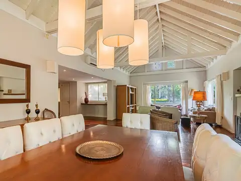 Casa en Venta de 4 dormitorios