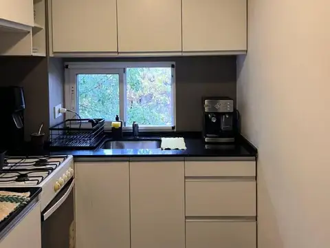 1 dormitorio + cochera, barrio Martin.