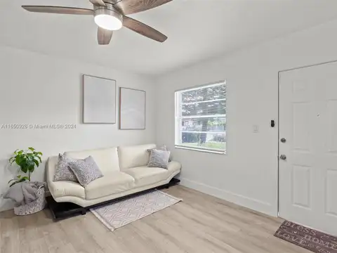 Casa en Venta en Miami, USD 322.000