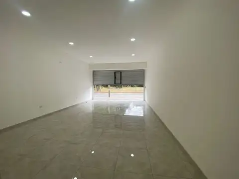 Local en Venta en Paso del Rey, USD 79.000