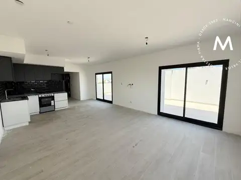 Departamento en venta de 5 ambientes - Caseros