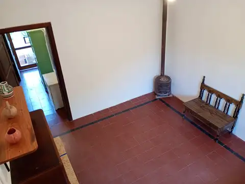 Villa Cerro Azul, a 100 m del Río.  Parque, Jardín, Terrazas. Sierras Chicas, Vendo