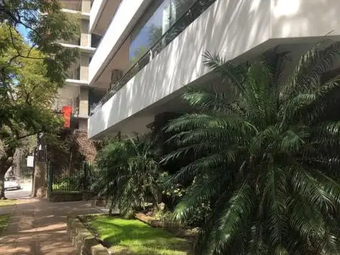 Av. Libertador  3890