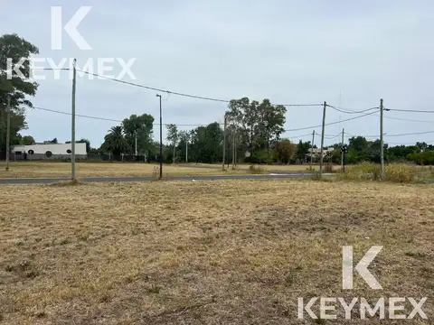 506 y 22 , lote 53 de 960 m2