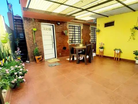 Depto Tipo Casa en Venta de 3 dormitorios