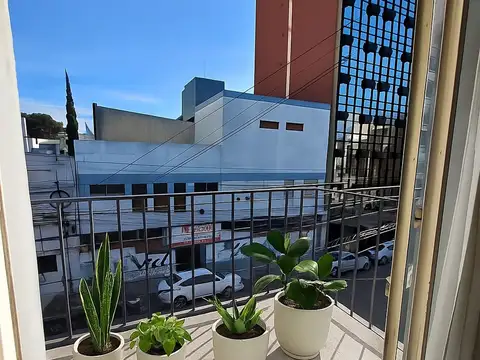 Venta Avellaneda Departamento 3 Amb. C/Dependencia