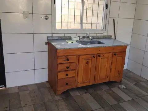 Departamento en Alquiler en Juana Koslay, $ 650.000